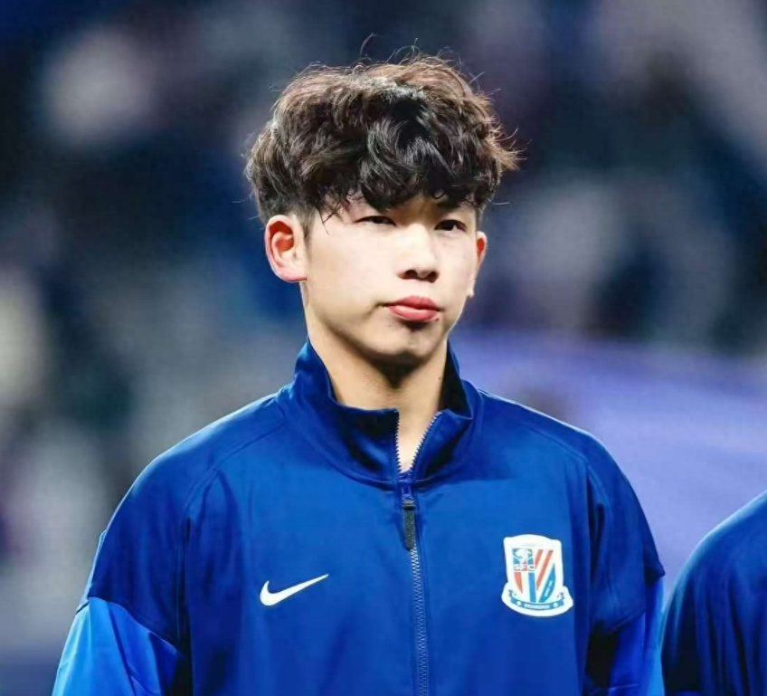 爱游戏官网包含欧联国际比赛日走向成谜，上海申花防线松动，态度坚定，年轻球员得到机会的词条