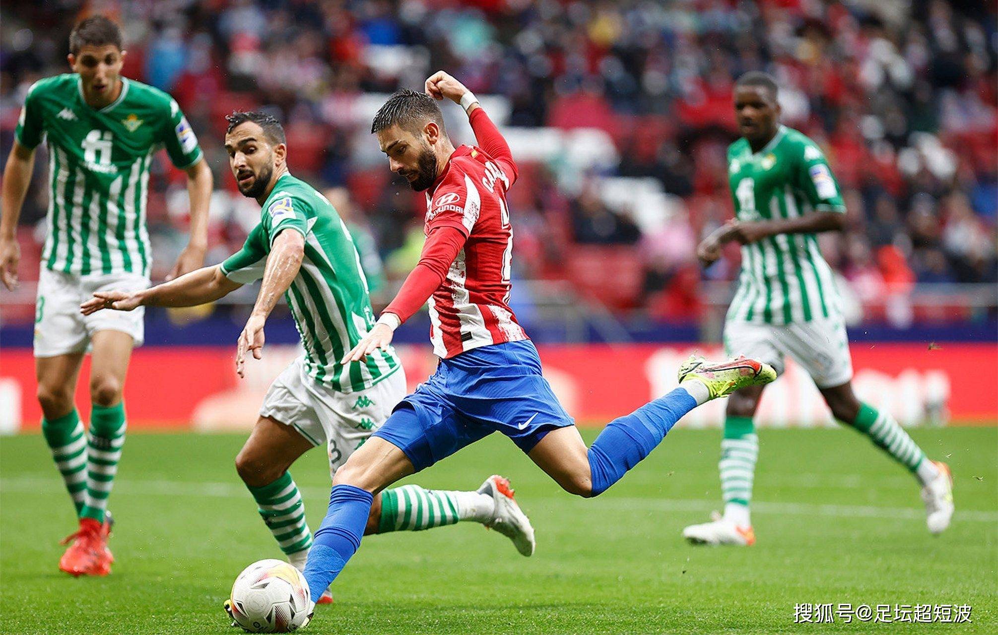 爱游戏官网关于加时末段巴黎圣日耳曼完成体检——中超节点到来；更衣室稳定；训练强度明显提升的信息